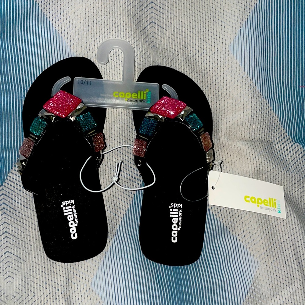 Capelli New York Girls Black Diamond Flip Flops